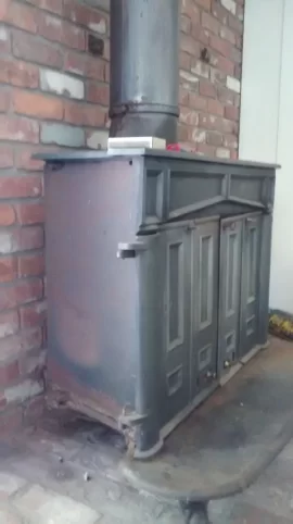 [Hearth.com] Just bought a house, trying to identify a lovely stove