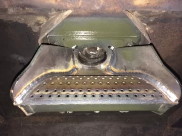 [Hearth.com] 1999 Harman Advance - Flame Lapping brick Backing creating Black Burn Spot!