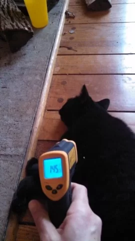 [Hearth.com] My hearth says 140 degrees, any concern?