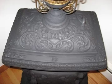[Hearth.com] Help ID Portland stove foundry stove
