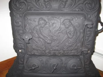 [Hearth.com] Help ID Portland stove foundry stove