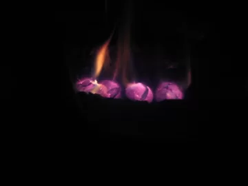 [Hearth.com] Interesting burn holes produced by primary air inlet