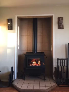 [Hearth.com] Can I make a slight angle with the stovepipe.