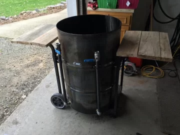 Ugly drum smoker!