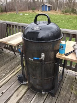 Ugly drum smoker!