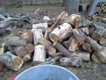 [Hearth.com] A Woman's Work Is NEVER Done.... Proof !
