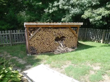[Hearth.com] Wait till I catch these woodstack vandals!!  ;-)