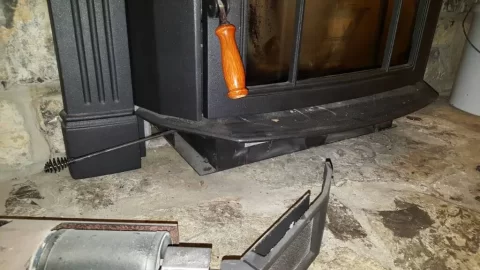 [Hearth.com] hampton hi300 smokes inside after cleaning