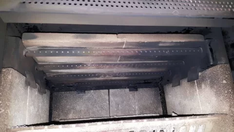 [Hearth.com] hampton hi300 smokes inside after cleaning