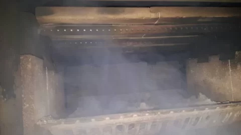 [Hearth.com] hampton hi300 smokes inside after cleaning