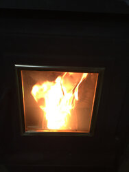 Englander 25pdv Lazy Flame, Pellet Build Up in Burn Pot