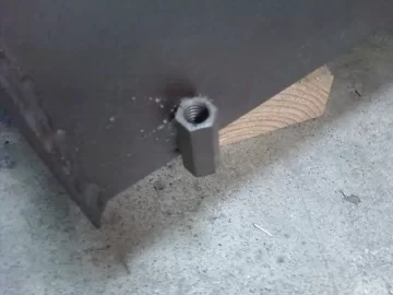 [Hearth.com] Adjustable legs for insert?????????