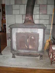 ID an older Hearthstone Stove