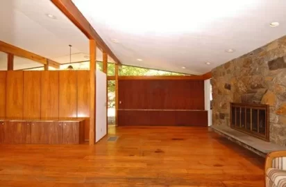 [Hearth.com] Non-Combustible Requirement for raised Hearth?