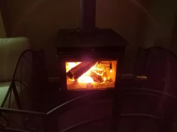 [Hearth.com] Burn times, firebox size, stove temps?  How often do you reload?
