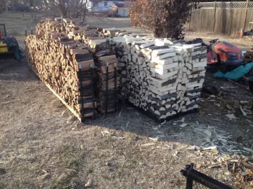 [Hearth.com] free wood