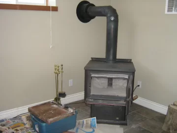 [Hearth.com] when the door is open the smoke comes out