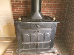 Help me identify this stove, please!