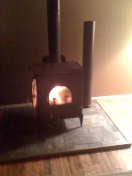 [Hearth.com] Love this CAT stove!