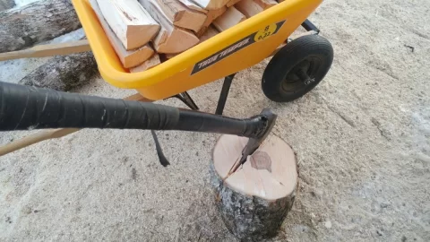 [Hearth.com] Beautiful Day for Messing with the Wood  :-)