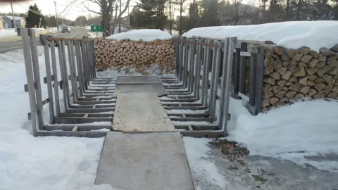 [Hearth.com] Beautiful Day for Messing with the Wood  :-)