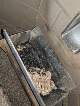[Hearth.com] Enviro Milan wont stay lit - Burn pot full of pellets