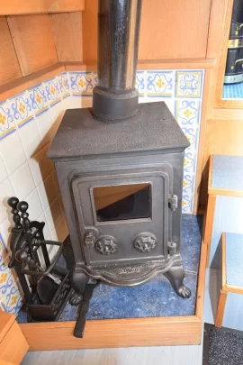 [Hearth.com] More tiny home stoves