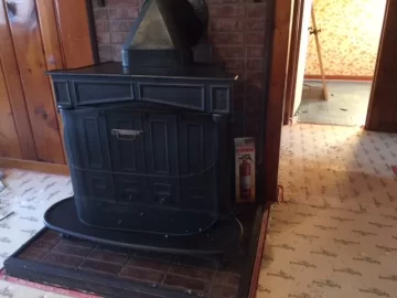 [Hearth.com] Anyone know what this is and who made it?