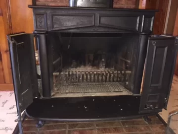[Hearth.com] Anyone know what this is and who made it?
