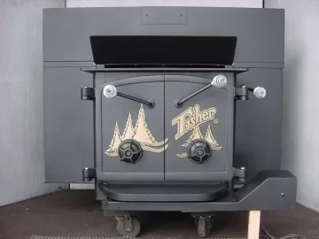 [Hearth.com] My Neighbor's stove (Yikes!)