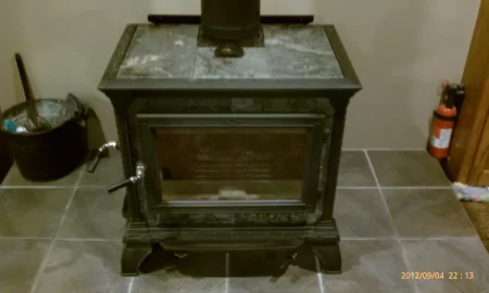 [Hearth.com] New Hearthstone Soapstone Heritage - is this white line normal?