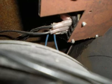 [Hearth.com] just got the whitfield installed today....pics before and atfer...more pics with unknown sensor....