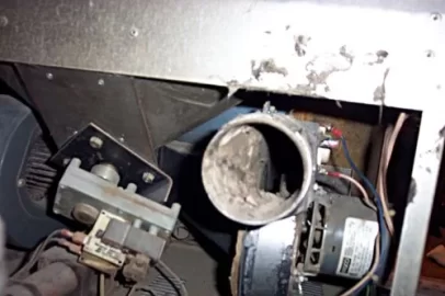 [Hearth.com] Pellet stove clean out T