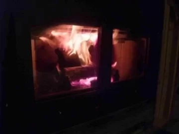 [Hearth.com] New woodburning unit not giving off much heat - what am I doing wrong?