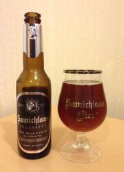 Samichlaus-bottle-and-glass.jpg