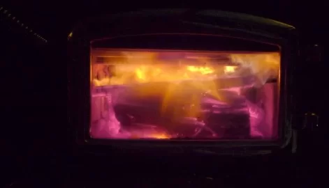 [Hearth.com] New camera - Close up of the Stove in action