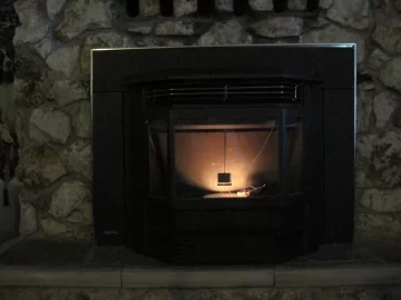 [Hearth.com] Pics of our new pellet stove up and running :)