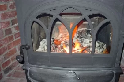 [Hearth.com] Guys, tell me just how bad of an idea this is.....castine air plate