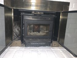Question regarding hearth of fireplace insert
