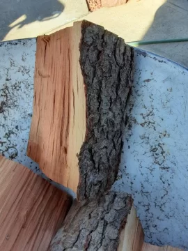 [Hearth.com] please help id this firewood