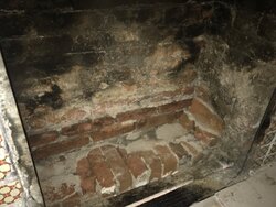 Structure support under fireplace