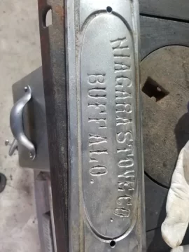[Hearth.com] Is this stove supposed to have a lined firebox?
