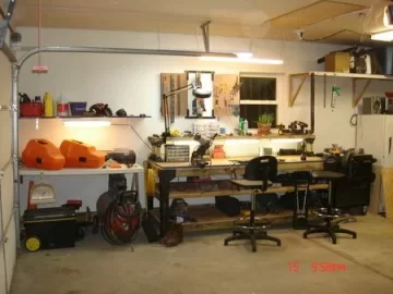 [Hearth.com] Work bench