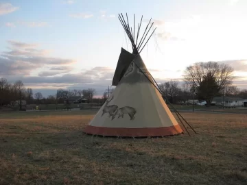 [Hearth.com] A few tipi pics