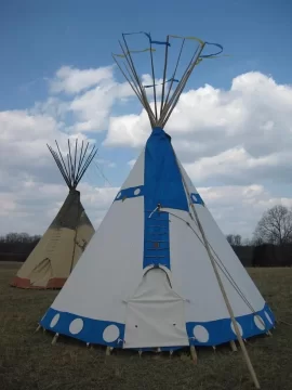 [Hearth.com] A few tipi pics