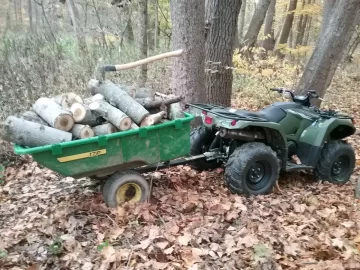 [Hearth.com] Just killing time on day off in the rain,hauling poplar.