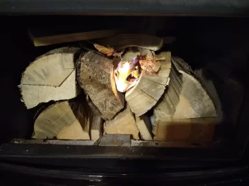 Starting a fire and running an EPA stove