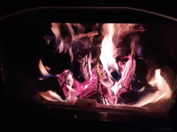 Starting a fire and running an EPA stove