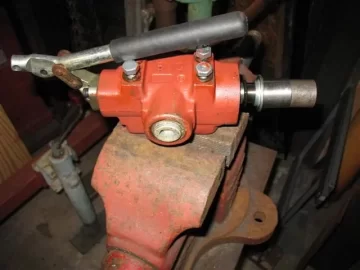 [Hearth.com] slight hydraulic issue w/ splitter (with picture)
