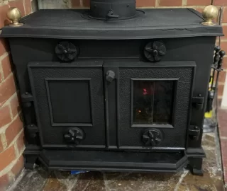 Please help me identify my stove :)